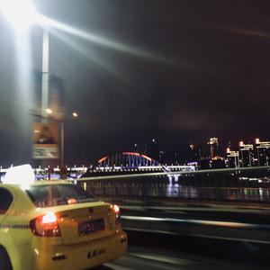 女人19水真多毛片学生
